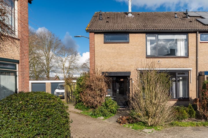 Foto 42 van Silvanusstraat 12