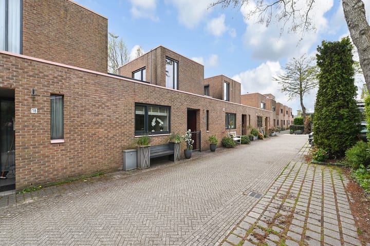 Foto 36 van Meester Steenwegpad 16