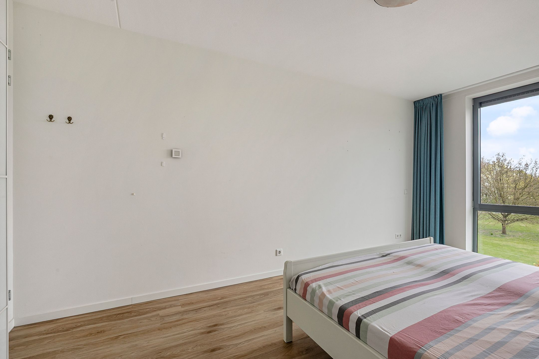 Photo 15 of Europaplein 63