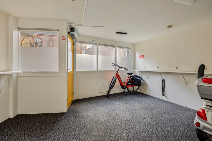 Foto 29 van Kalverstraat 31