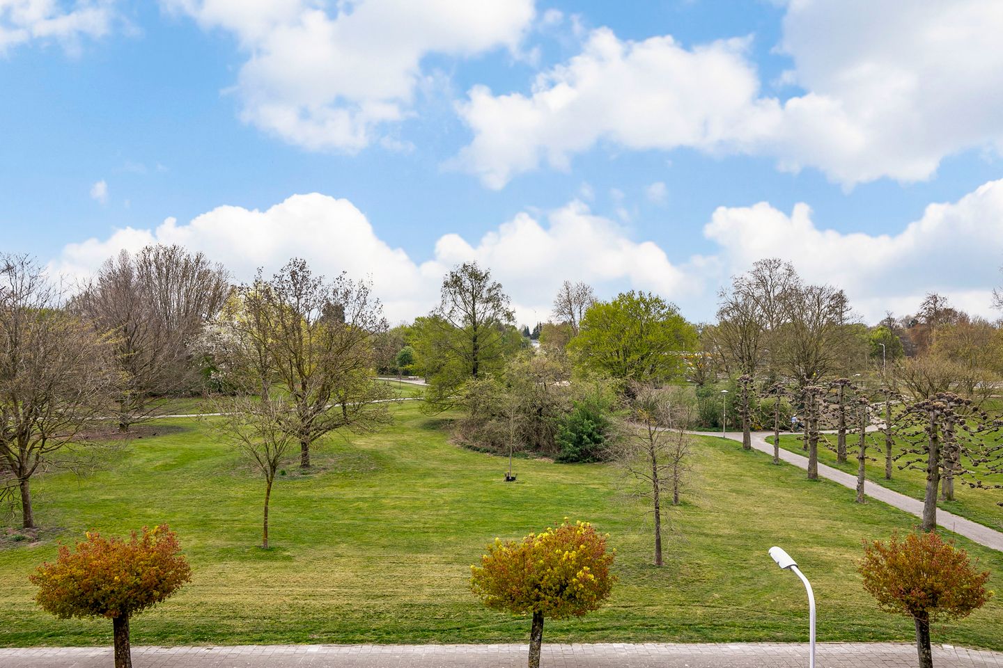 Photo 40 of Europaplein 63