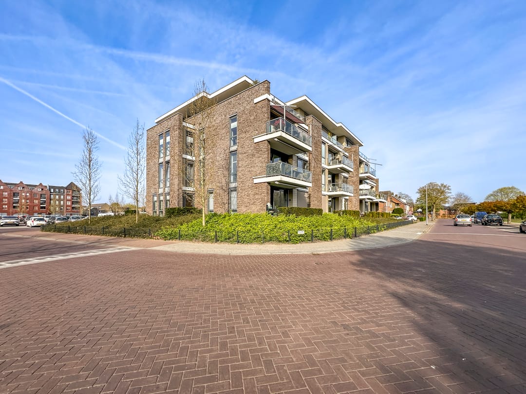 Photo 41 of Europaplein 63