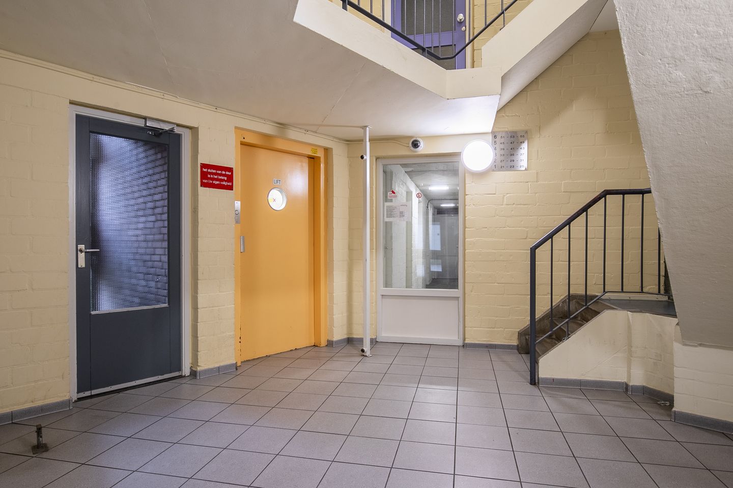 Photo 4 of Berghofstraat 49