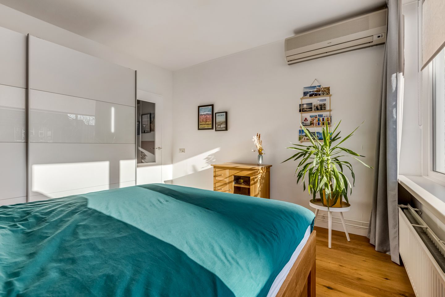 Photo 20 of Evertsenstraat 57