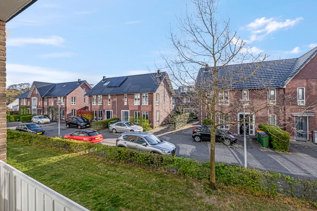 Photo 26 of Evertsenstraat 57