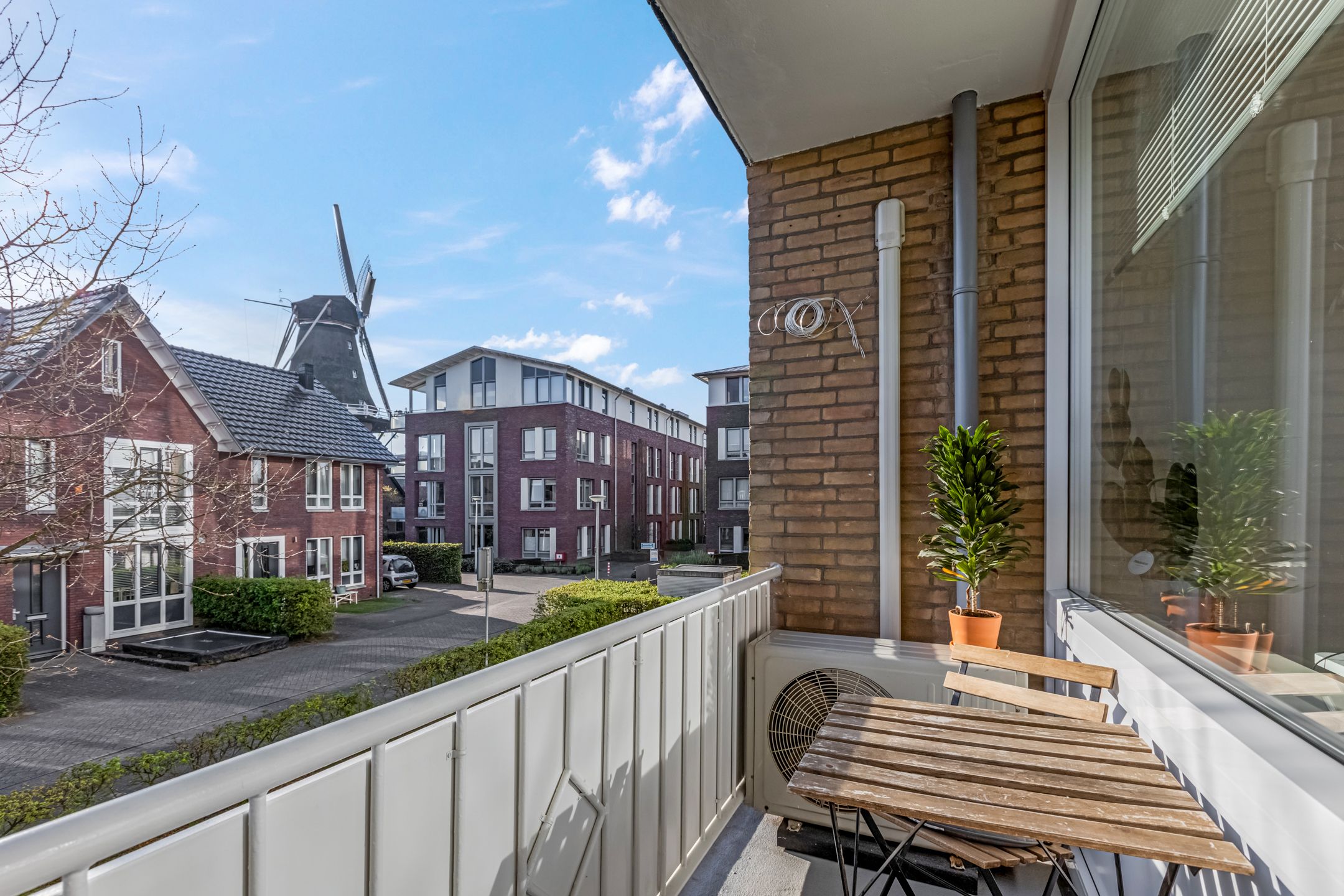 Photo 30 of Evertsenstraat 57