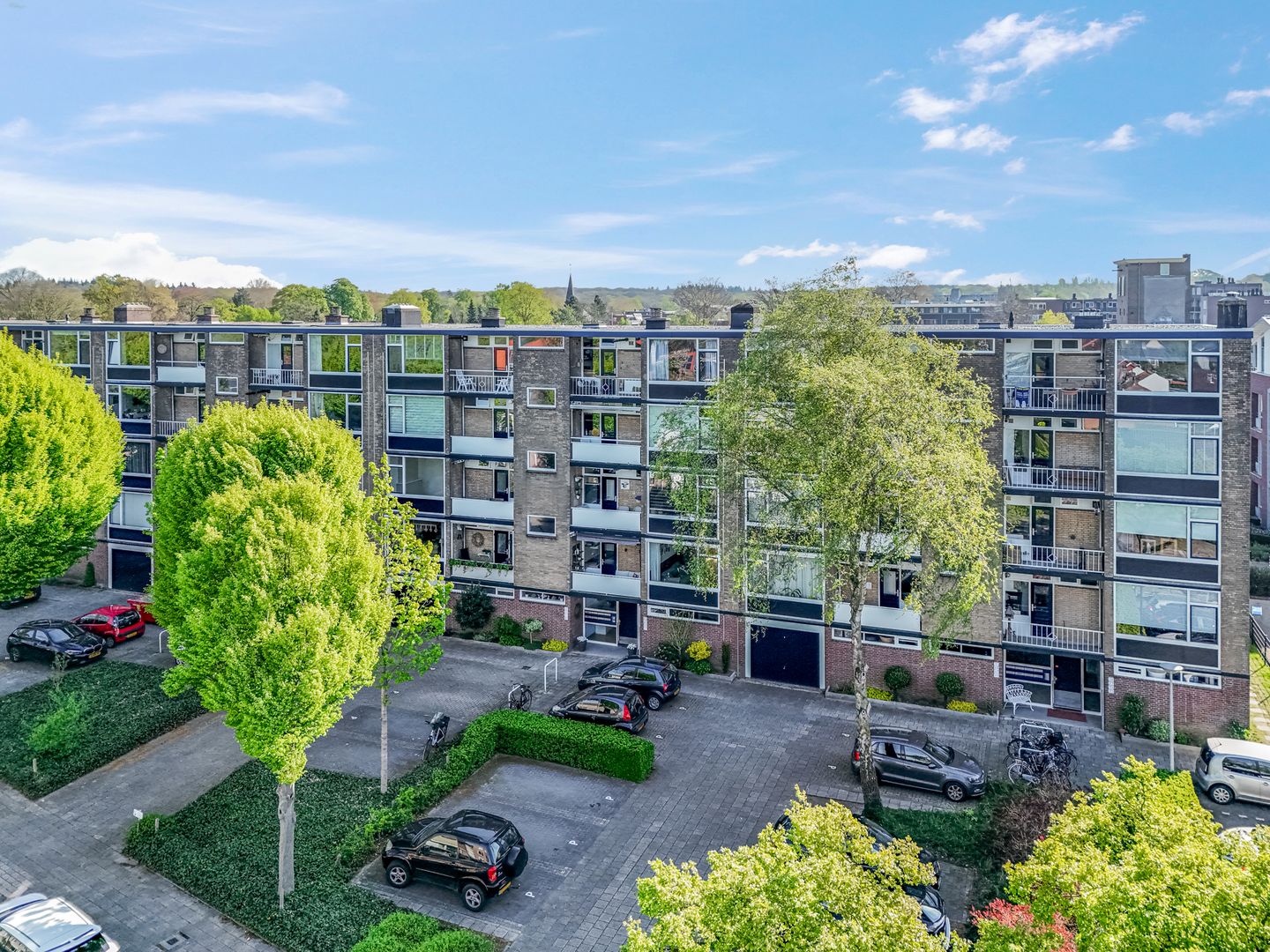 Photo 35 of Evertsenstraat 57