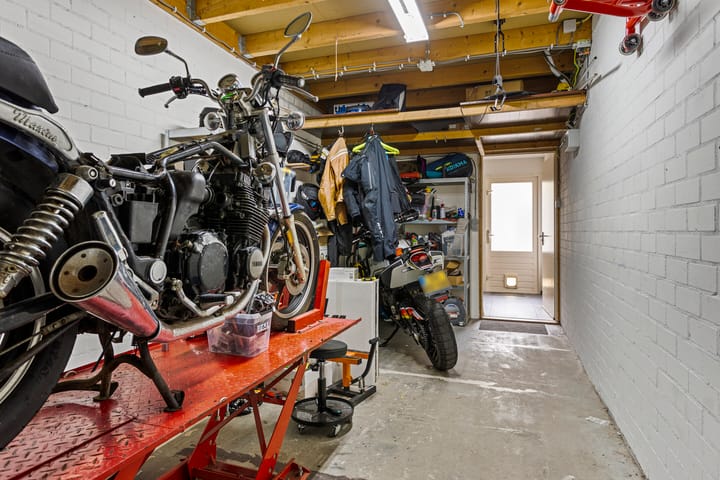 Foto 22 van Martinus Nijhofflaan 5