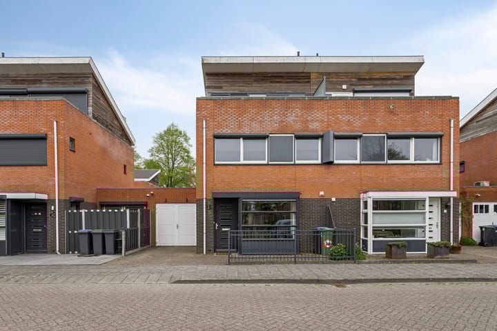 Foto 59 van Martinus Nijhofflaan 5