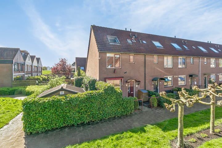 Photo 1 of Fokkemast 16