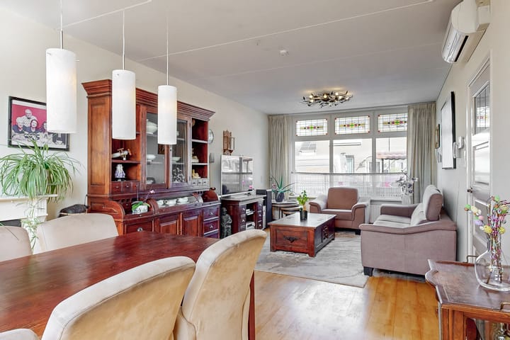 Photo 11 of Polluxstraat 42