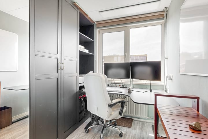 Photo 15 of Polluxstraat 42