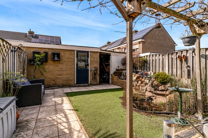 Photo 32 of Polluxstraat 42