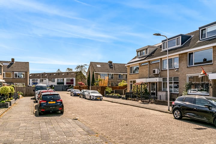 Photo 38 of Polluxstraat 42