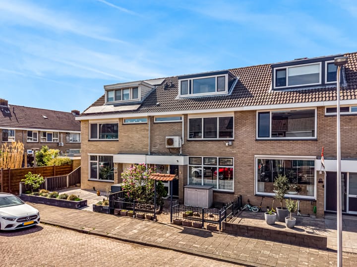 Photo 39 of Polluxstraat 42