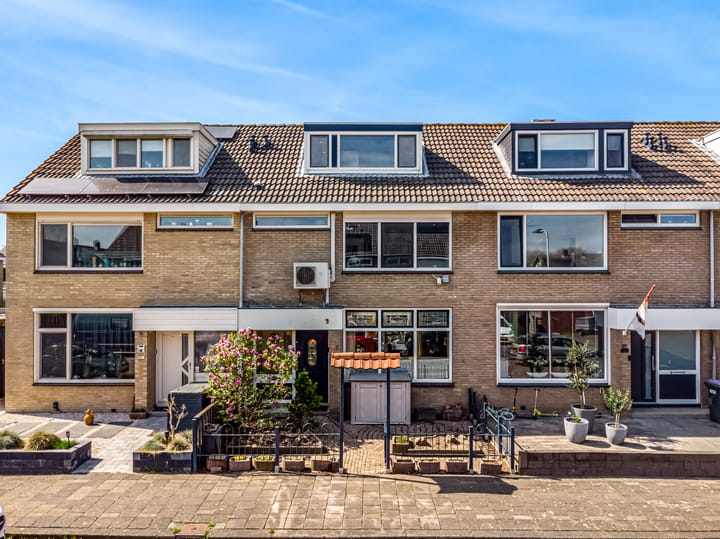 Photo 40 of Polluxstraat 42