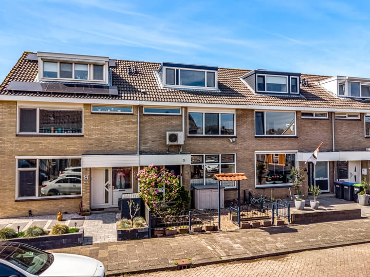 Photo 41 of Polluxstraat 42