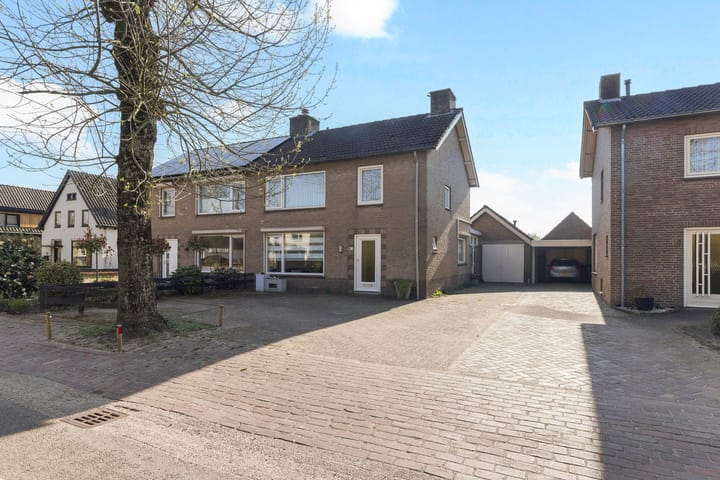 Foto 1 van St.Lambertusweg 70