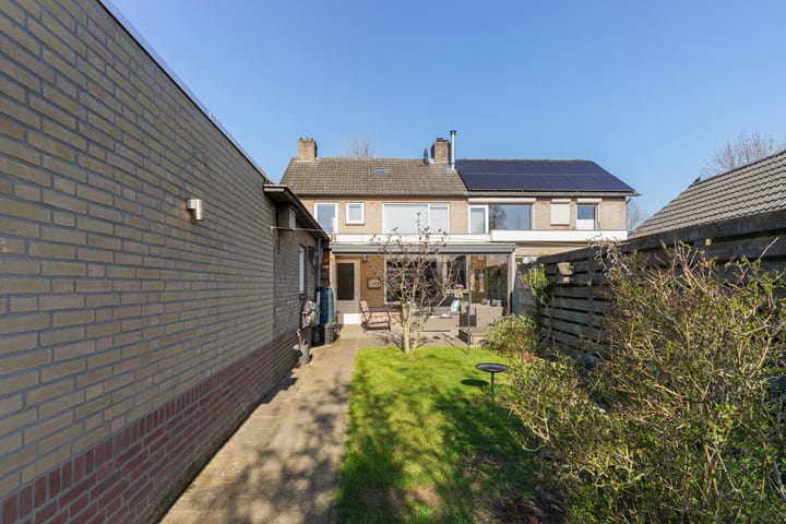 Foto 60 van St.Lambertusweg 70