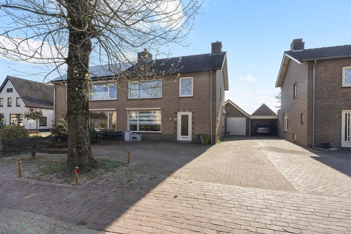 Foto 67 van St.Lambertusweg 70