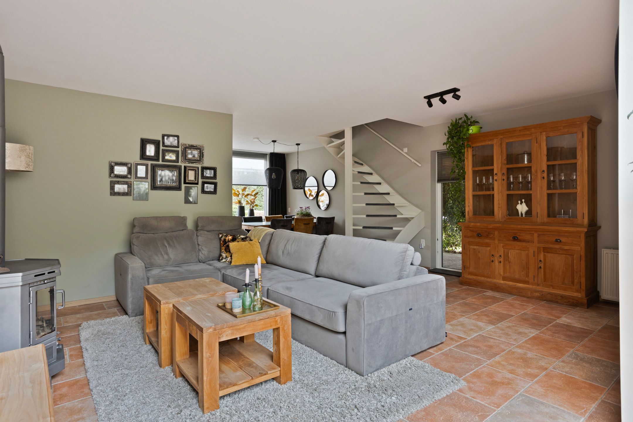 Foto 3 van van Colsterstraat 9