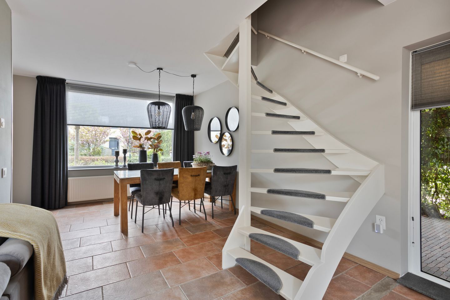 Foto 14 van van Colsterstraat 9