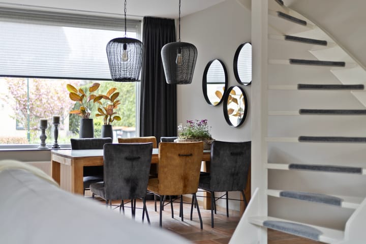 Foto 15 van van Colsterstraat 9