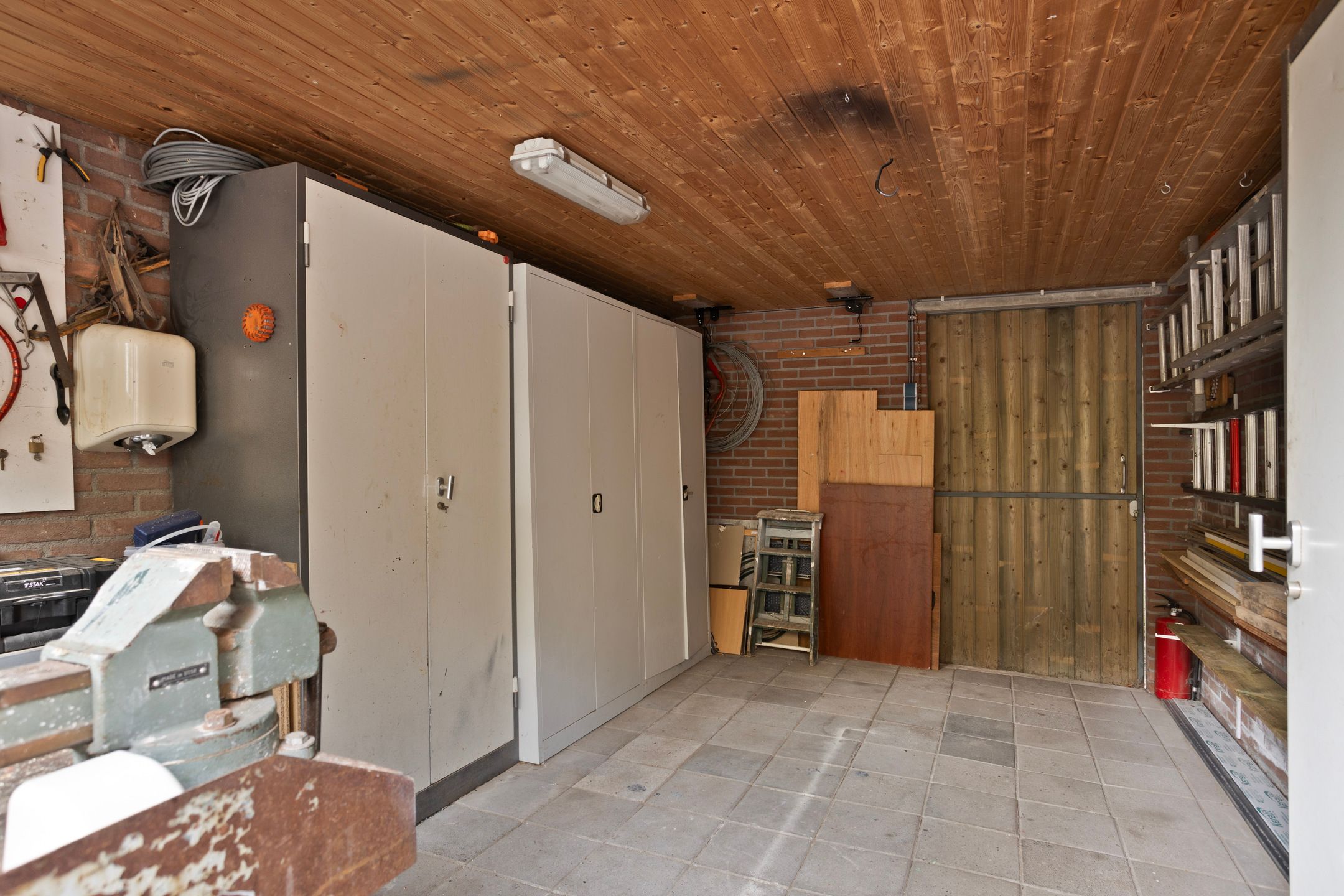 Foto 36 van van Colsterstraat 9