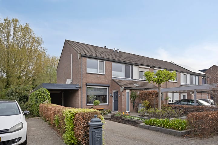 Foto 1 van van Colsterstraat 9