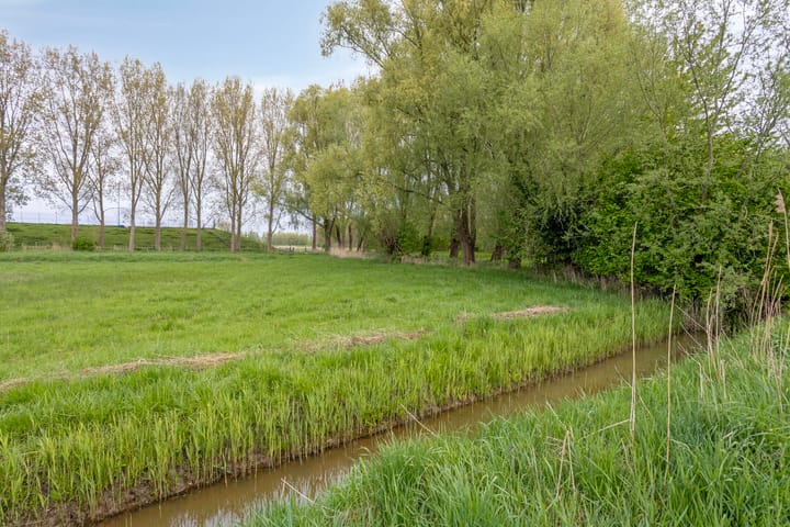 Foto 43 van van Colsterstraat 9