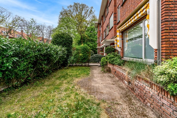 Foto 40 van Oostduinlaan 62