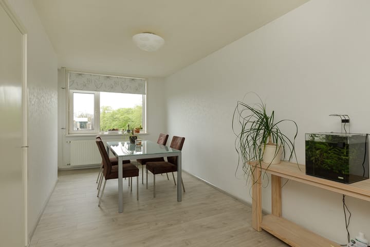 Photo 6 of Stroeslaan 71