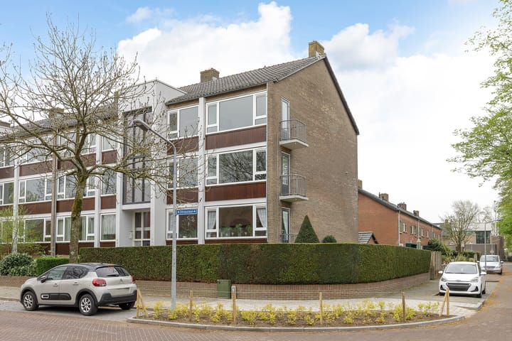 Photo 27 of Stroeslaan 71