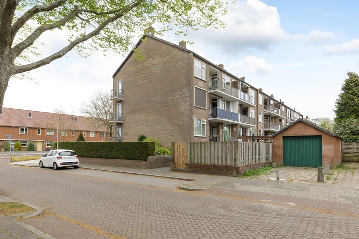 Photo 28 of Stroeslaan 71