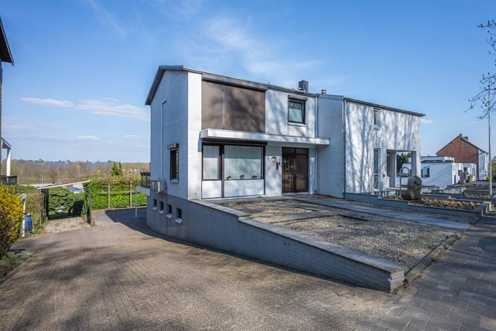 Foto 1 van Haanraderstraat 68