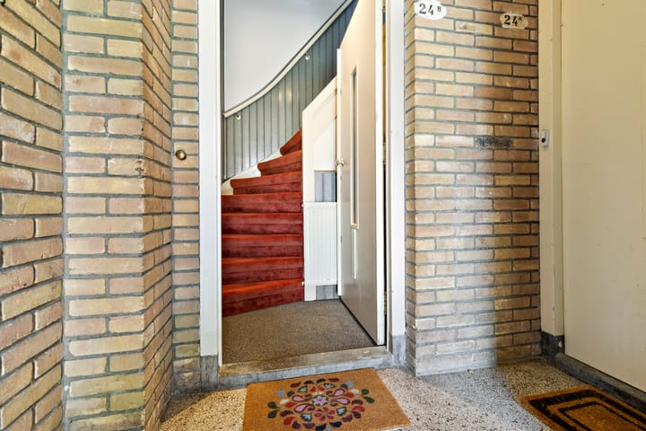 Foto 7 van Floresplein 24-B