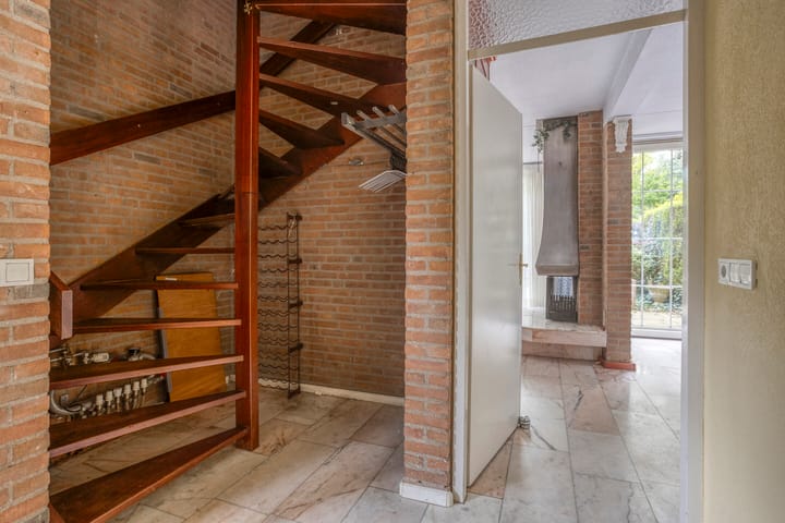 Foto 6 van Zuurbes 5