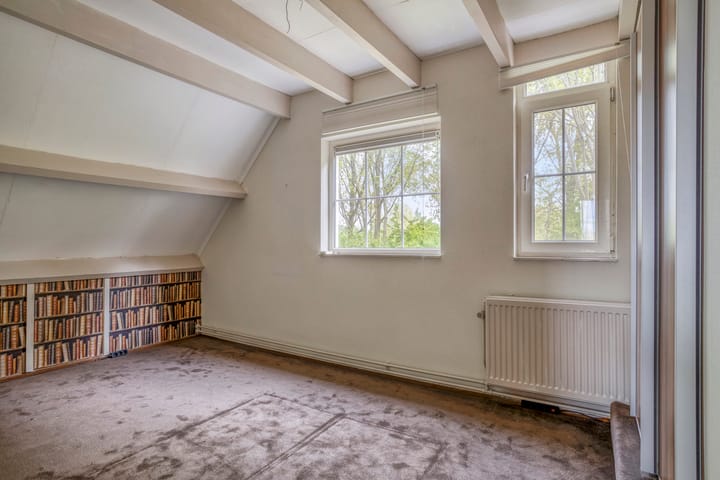 Foto 21 van Zuurbes 5