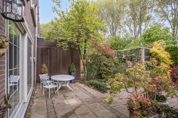 Foto 23 van Zuurbes 5