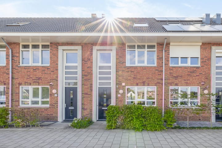 Foto 3 van Stationsplein 50