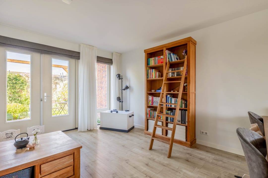 Foto 8 van Stationsplein 50