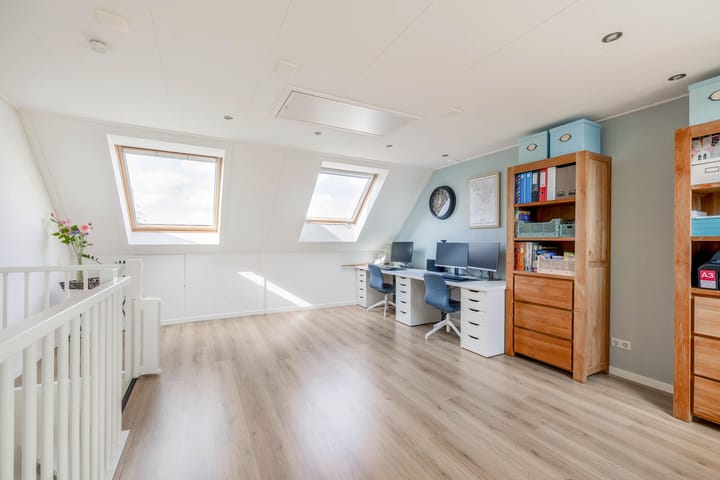 Foto 30 van Stationsplein 50