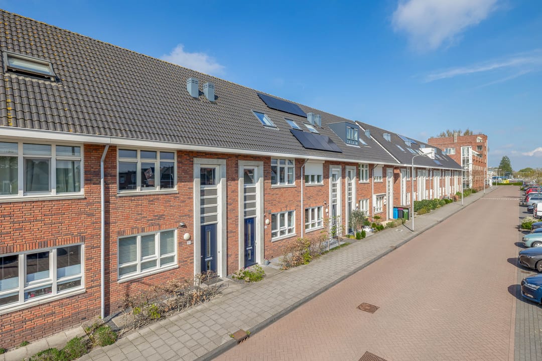 Foto 32 van Stationsplein 50