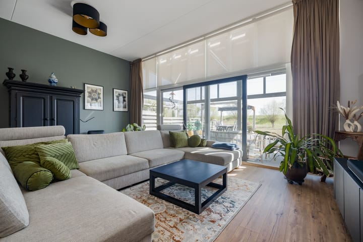 Foto 2 van Basalt 99