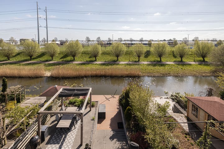 Foto 32 van Basalt 99