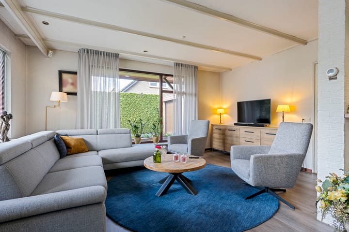 Foto 17 van van Haersoltelaan 12