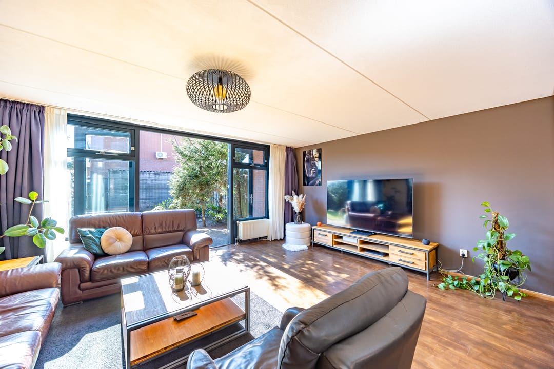 Foto 13 van Auberginepad 16