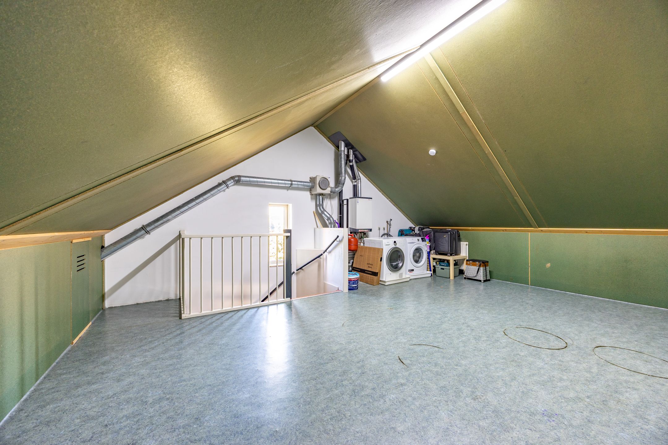 Foto 33 van Auberginepad 16