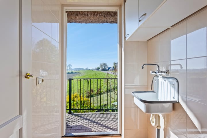 Photo 16 of IJsseldijk 4