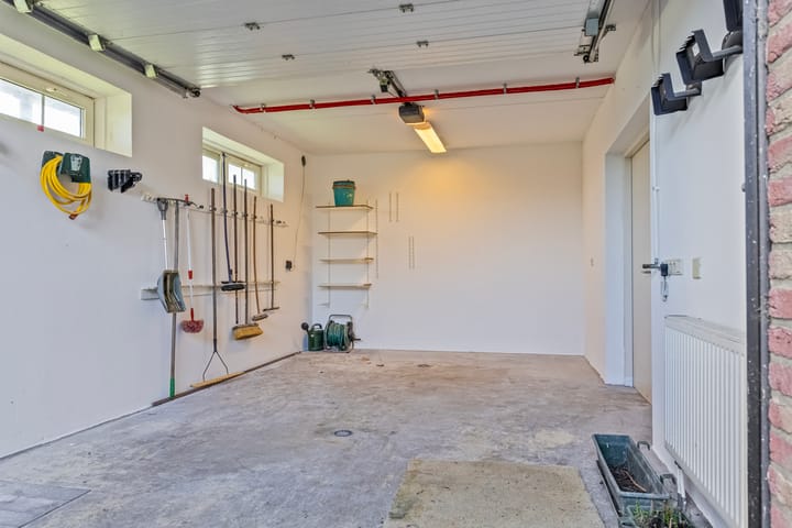 Photo 36 of IJsseldijk 4